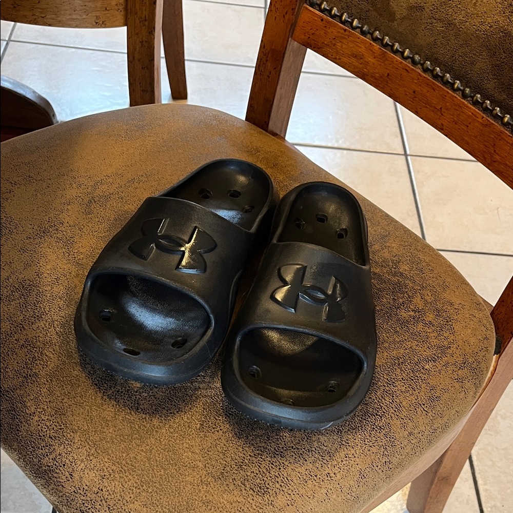 Under Armour Black Logo Slide Sandals